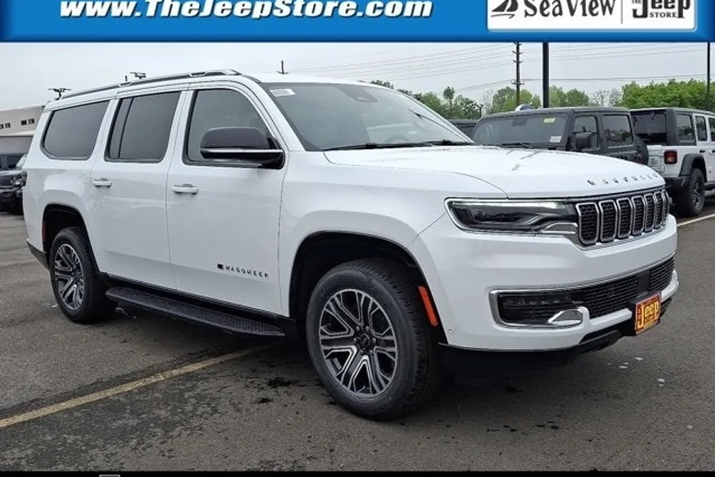 2025 Jeep Wagoneer L Series I photo 1