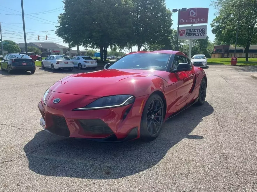 2024 Toyota Supra 3.0 Premium photo 1