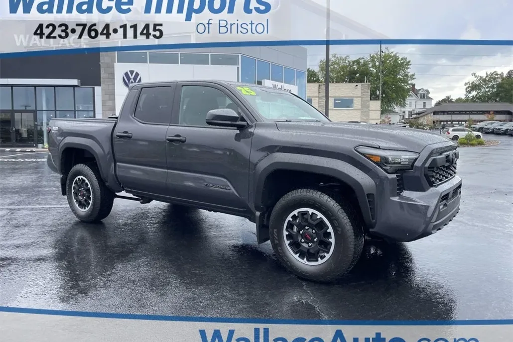 2025 Toyota Tacoma TRD Off-Road photo 1