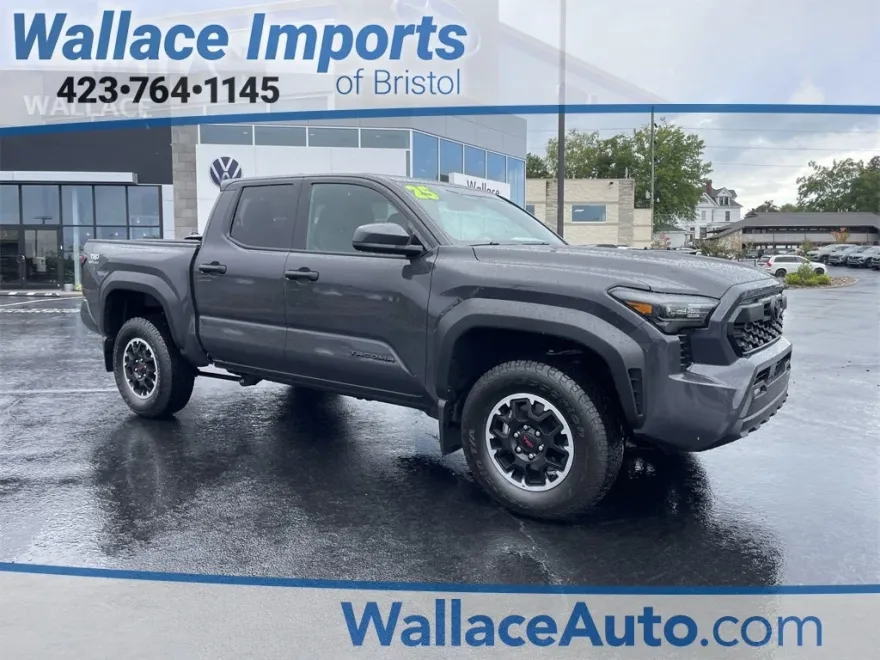 2025 Toyota Tacoma TRD Off-Road photo 1