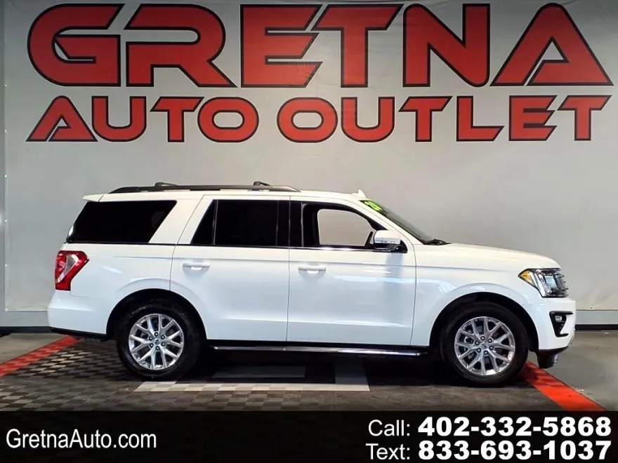 2020 Ford Expedition XLT photo 1
