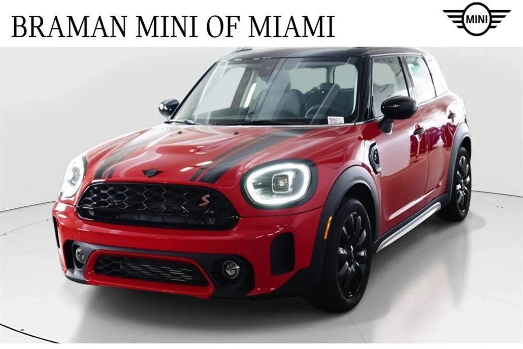 2024 Mini Countryman Signature photo 1