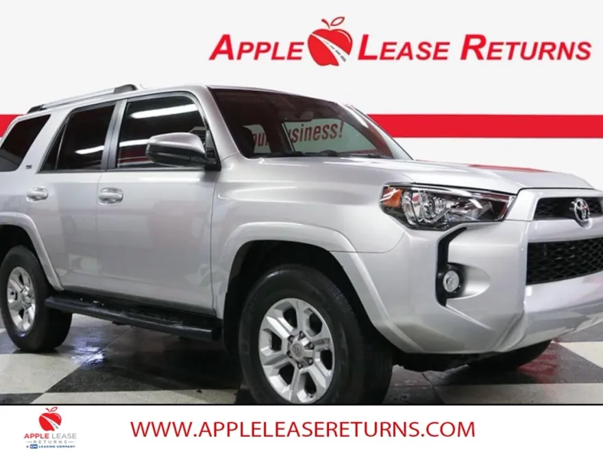 2019 Toyota 4Runner SR5 photo 1