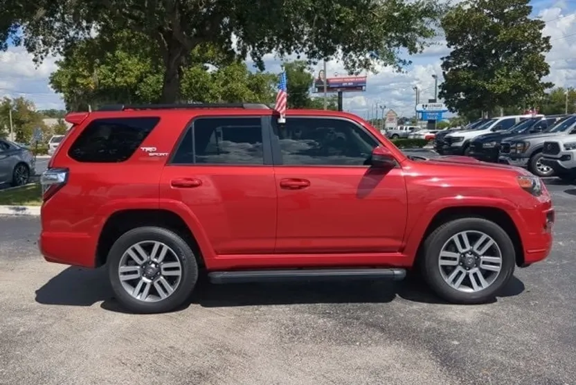 2022 Toyota 4Runner TRD Sport photo 1