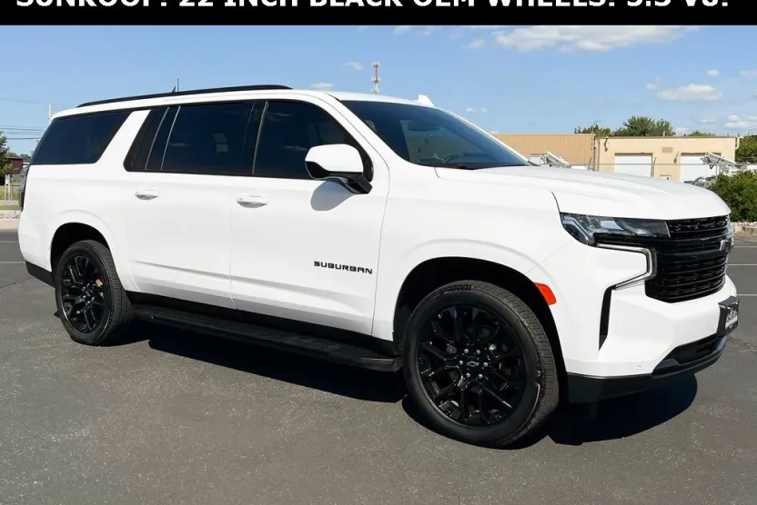 2024 Chevrolet Suburban RST photo 1