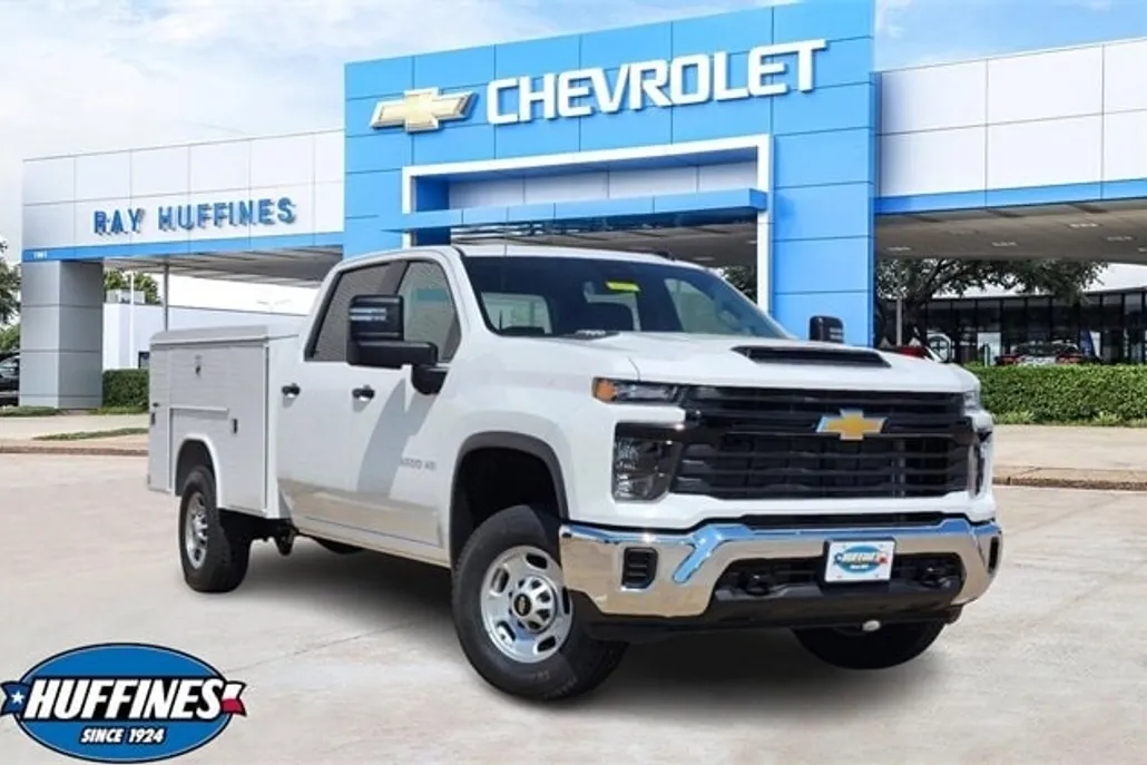 2024 Chevrolet Silverado 2500HD photo 1