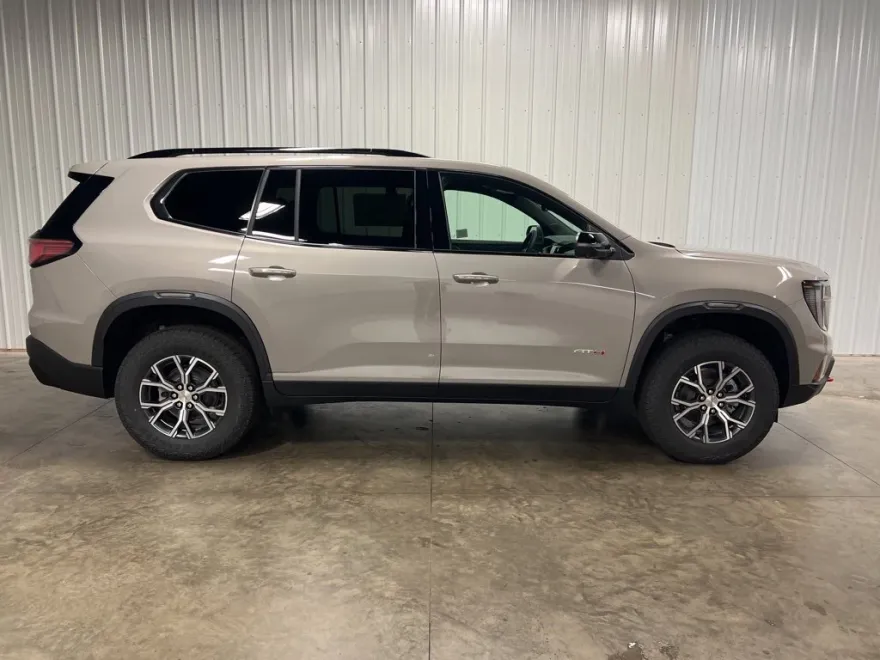 2026 Gmc Acadia AT4 photo 1