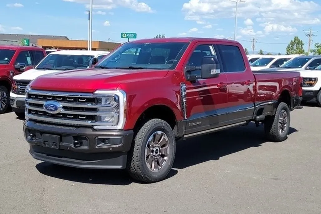2025 Ford F-250 King Ranch photo 1