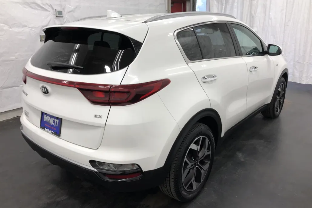 2021 Kia Sportage EX photo 1