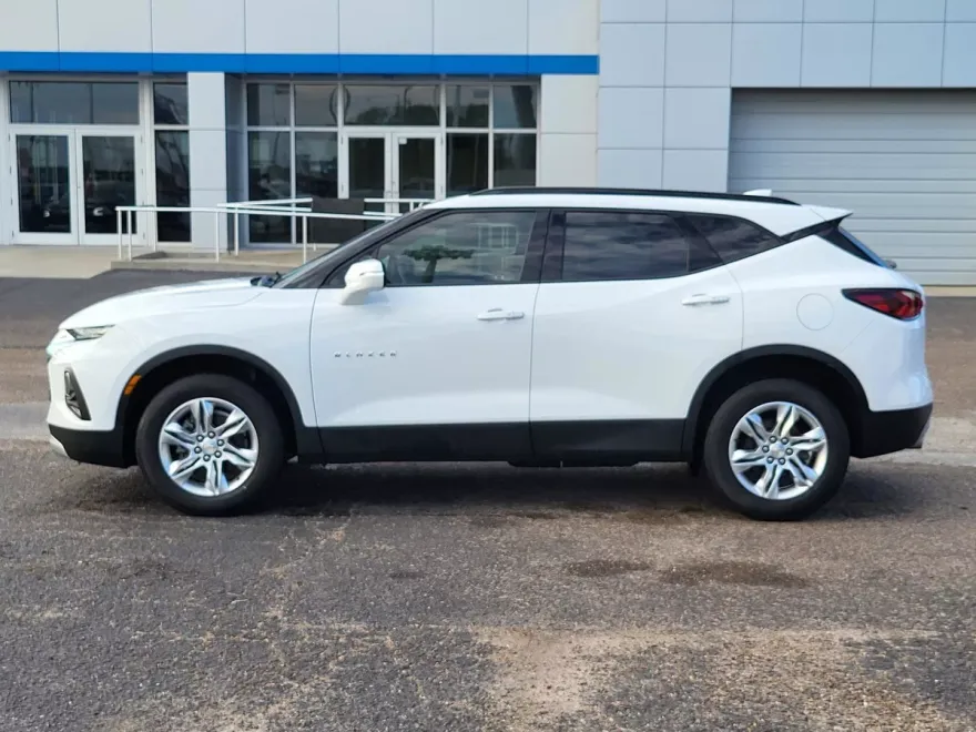 2022 Chevrolet Blazer 2LT photo 1