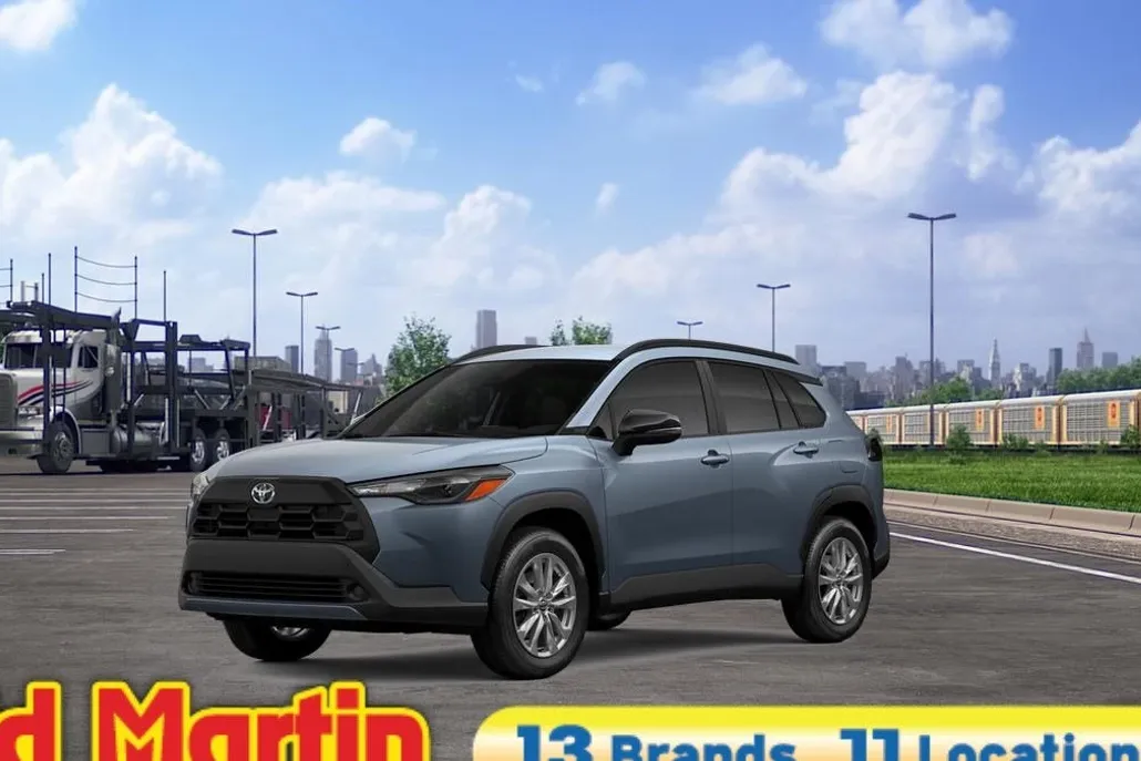2026 Toyota Corolla Cross LE photo 1
