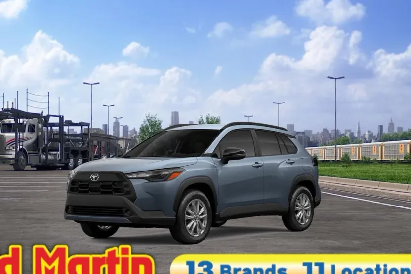 2026 Toyota Corolla Cross LE photo 1