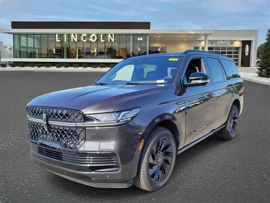 2025 Lincoln Navigator Reserve photo 1