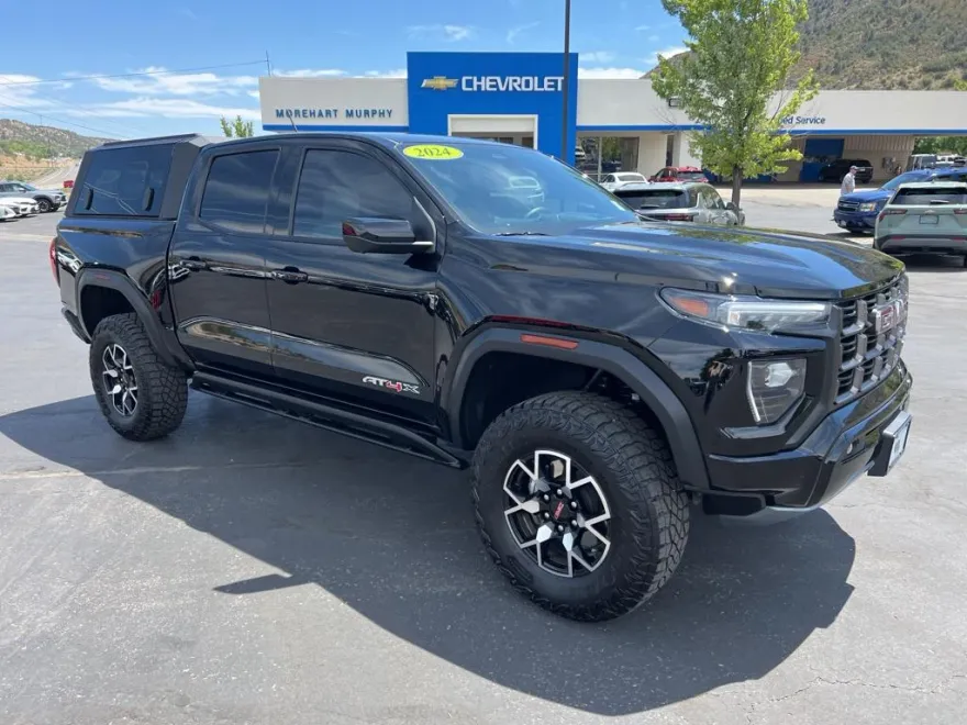 2024 Gmc Canyon AT4X photo 1