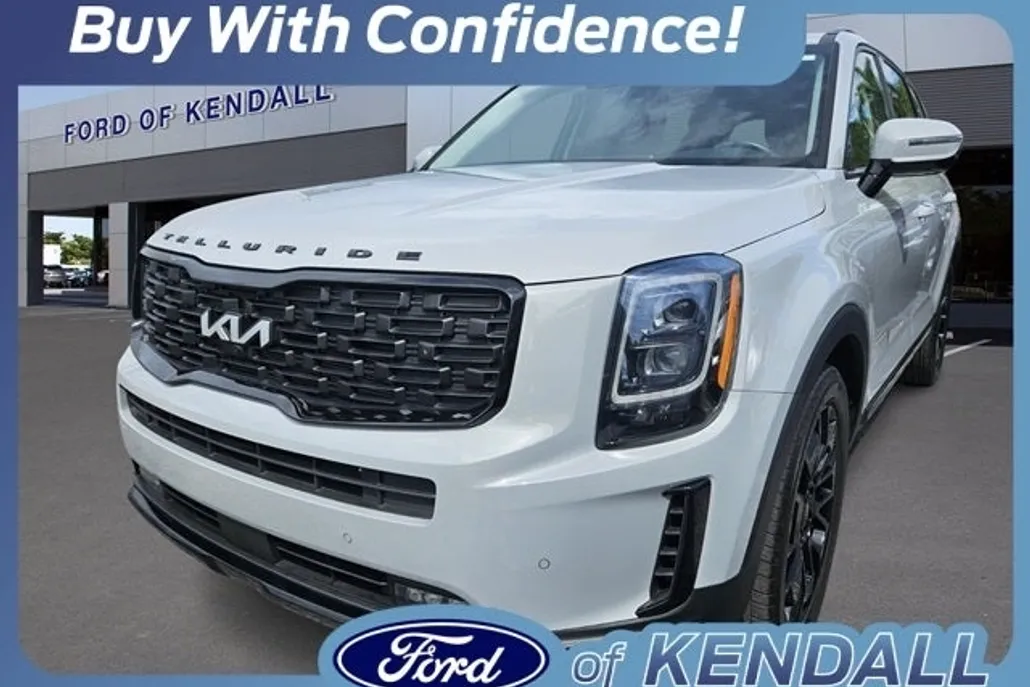2022 Kia Telluride SX photo 1