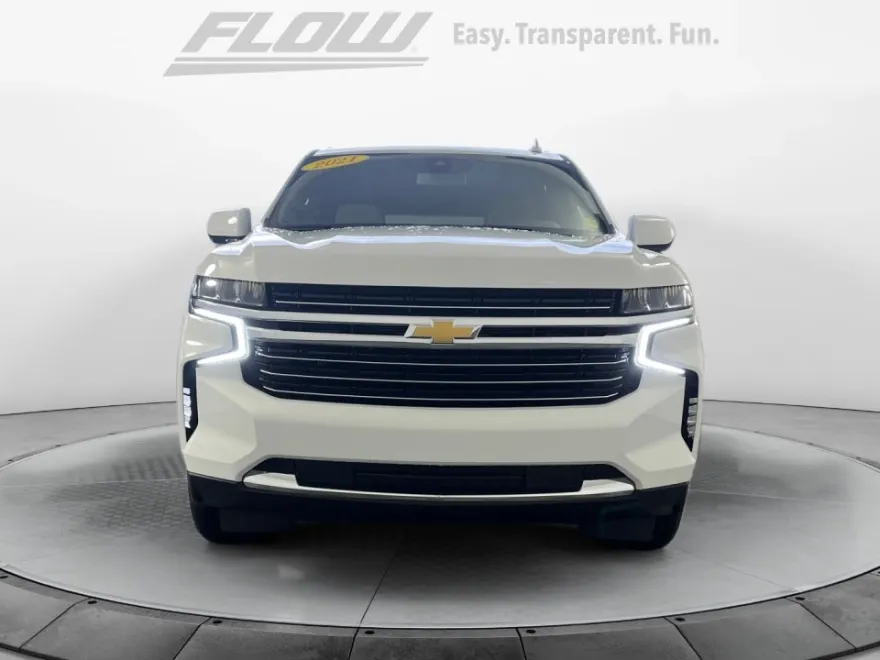 2021 Chevrolet Suburban LT photo 1