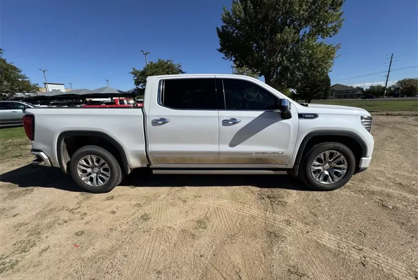 2023 Gmc Sierra 1500 Denali photo 1