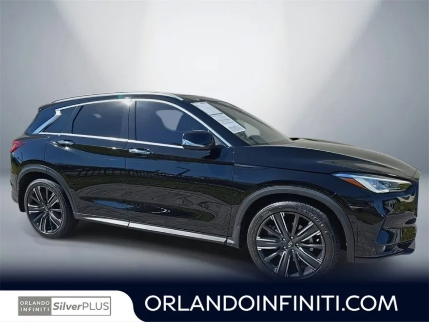 2022 Infiniti QX50 Luxe photo 1
