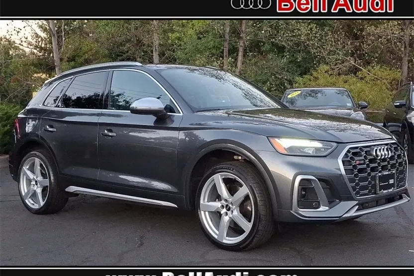 2022 Audi SQ5 Premium photo 1