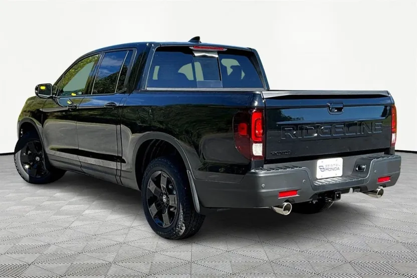 2026 Honda Ridgeline Black Edition photo 1