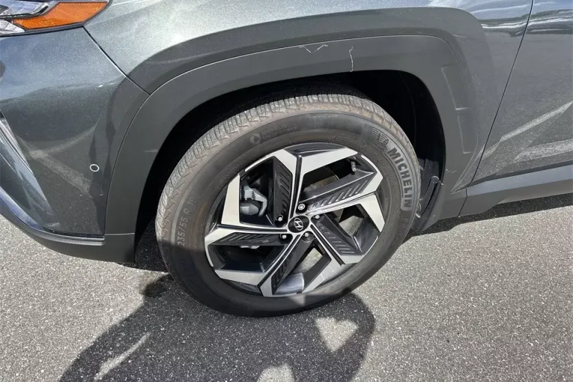 2022 Hyundai Tucson Hybrid Limited photo 1