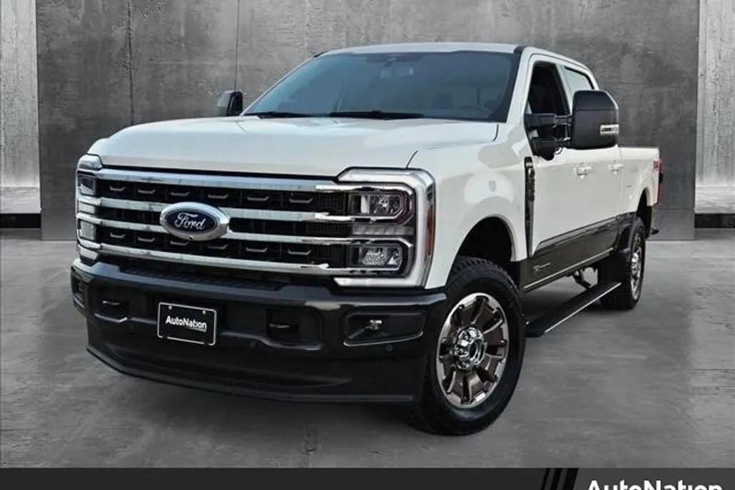 2025 Ford F-250 King Ranch photo 1
