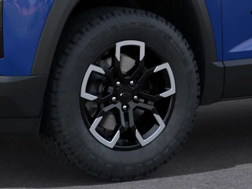 2026 Chevrolet Equinox ACTIV photo 1