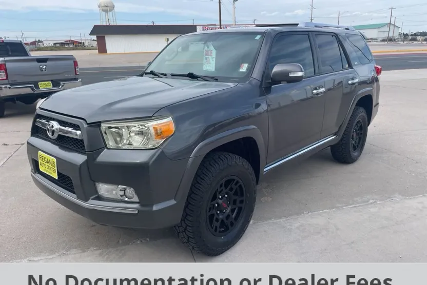 2010 Toyota 4Runner SR5 photo 1