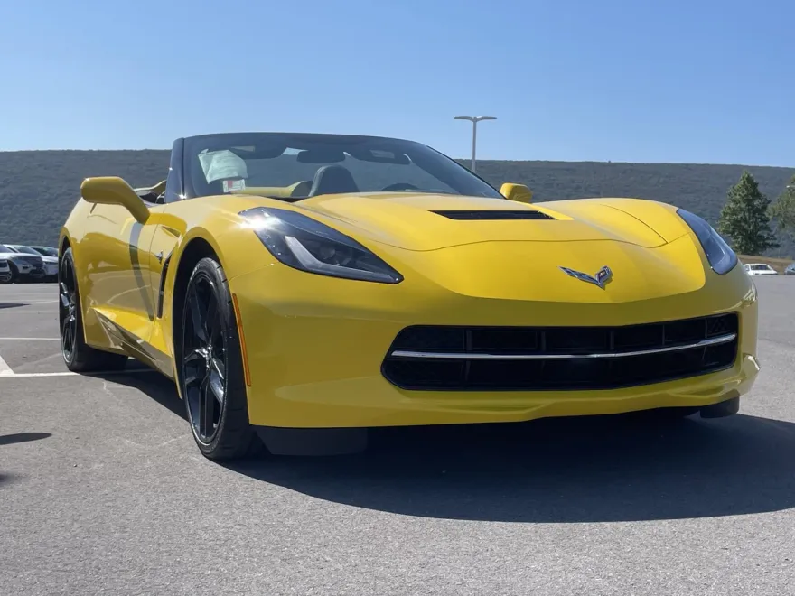 2015 Chevrolet Corvette Stingray Convertible Z51 1LT photo 1