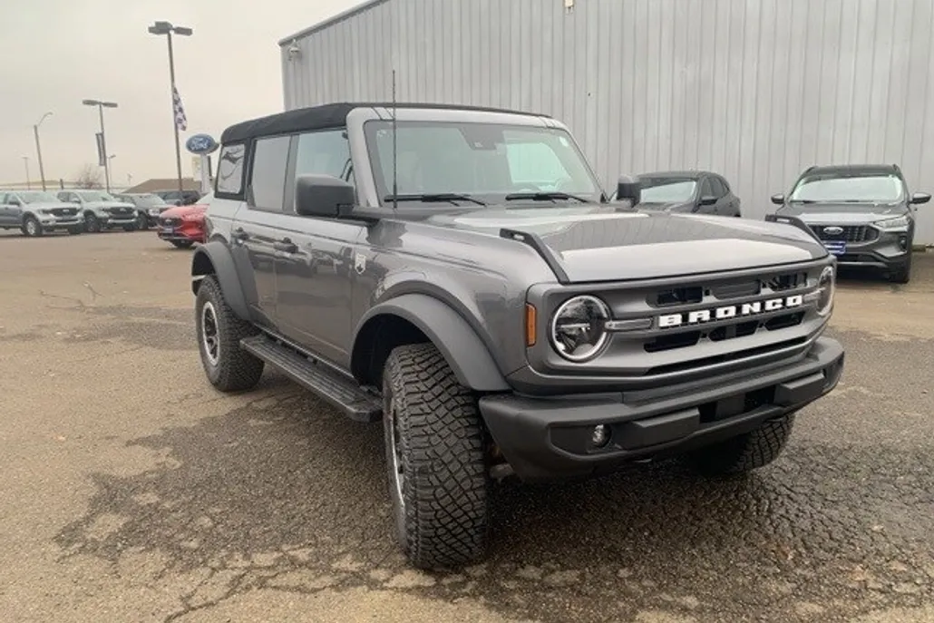 2024 Ford Bronco Big Bend photo 1