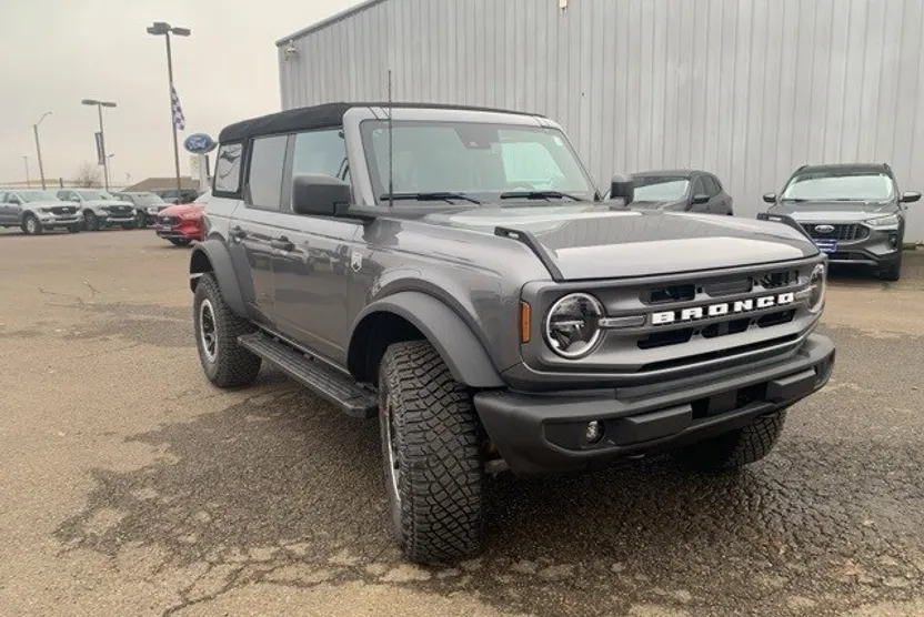 2024 Ford Bronco Big Bend photo 1