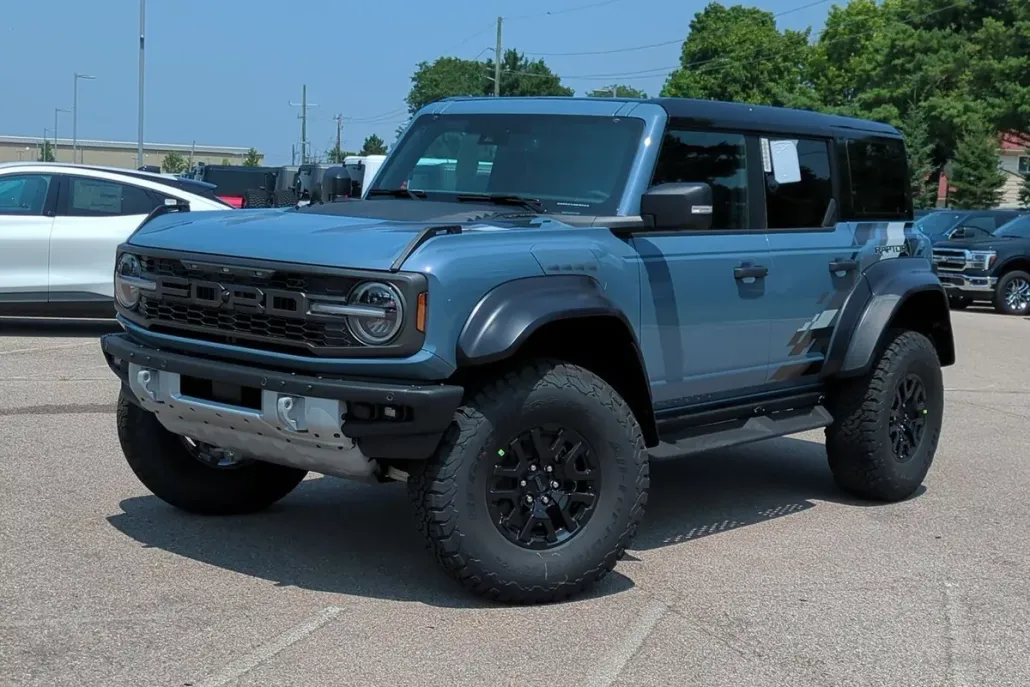 2025 Ford Bronco Raptor photo 1