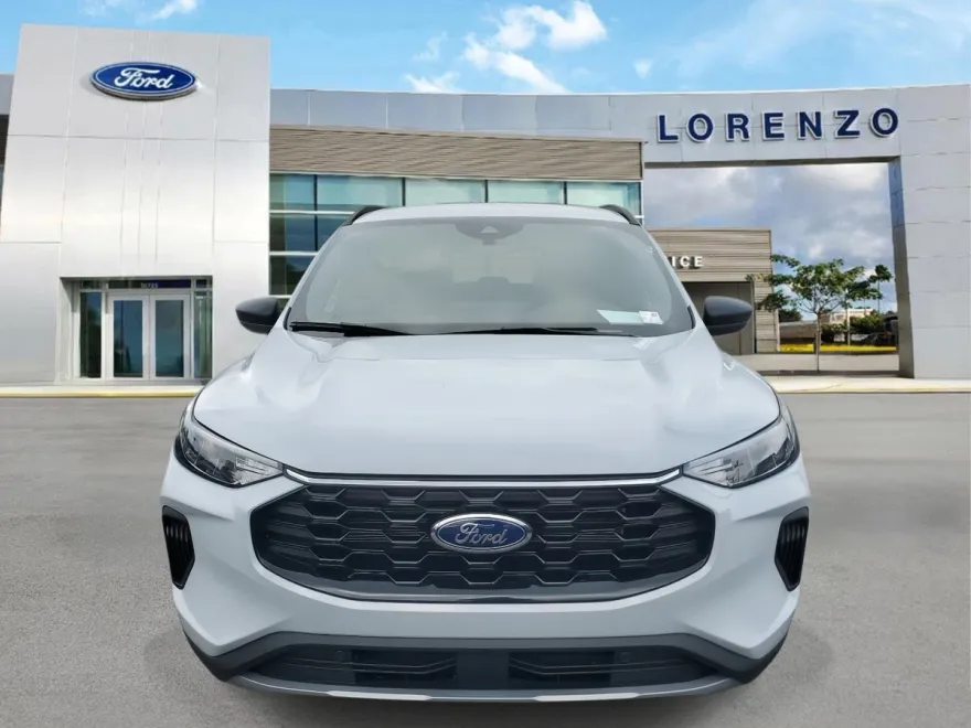2025 Ford Escape ST-Line photo 1