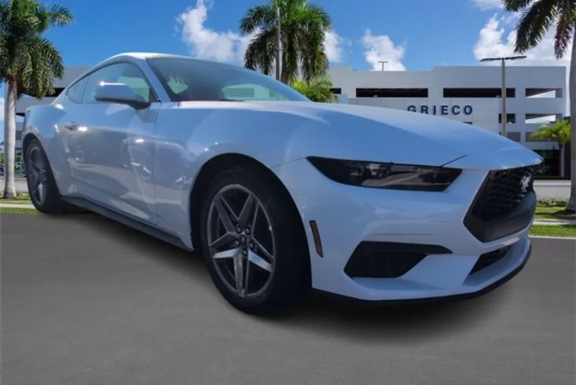 2025 Ford Mustang EcoBoost photo 1