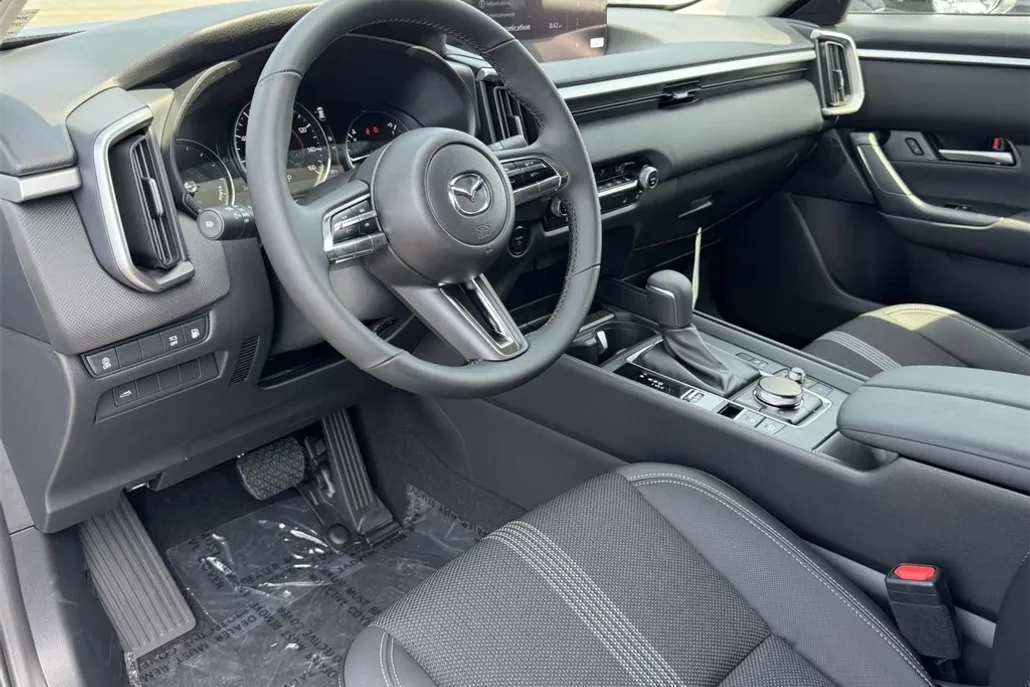 2025 Mazda CX-50 Preferred photo 1