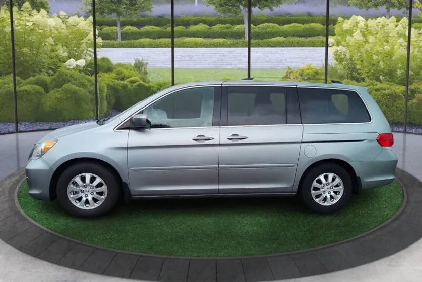 2010 Honda Odyssey EX photo 1