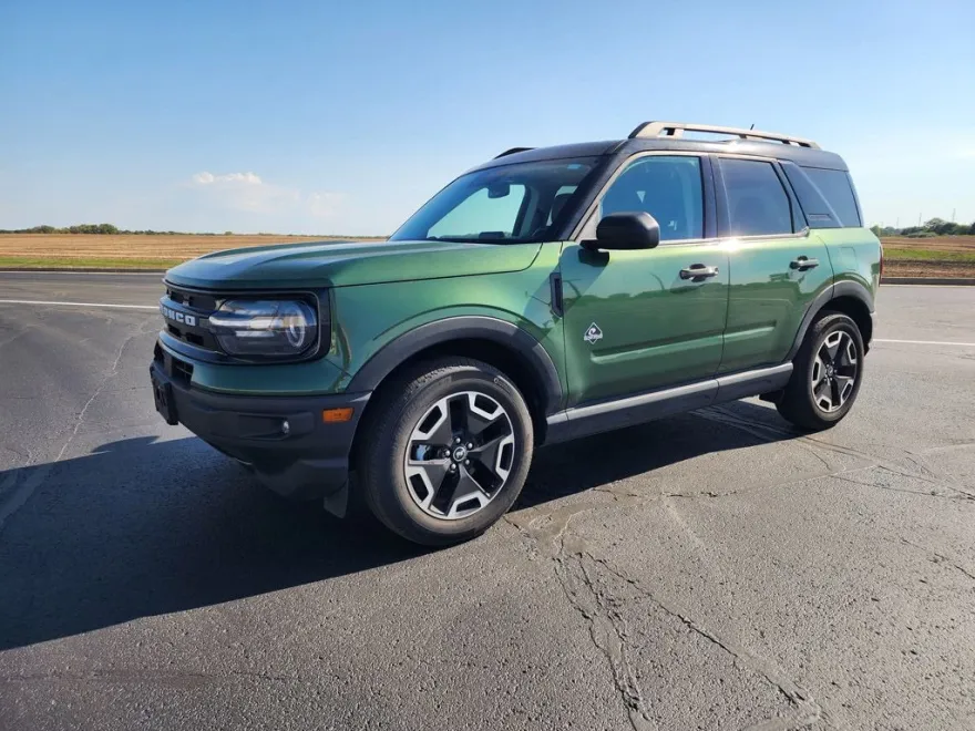 2023 Ford Bronco Sport Outer Banks photo 1