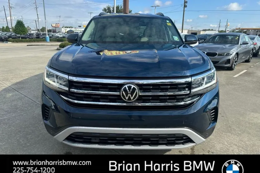 2022 Volkswagen Atlas SE Technology photo 1