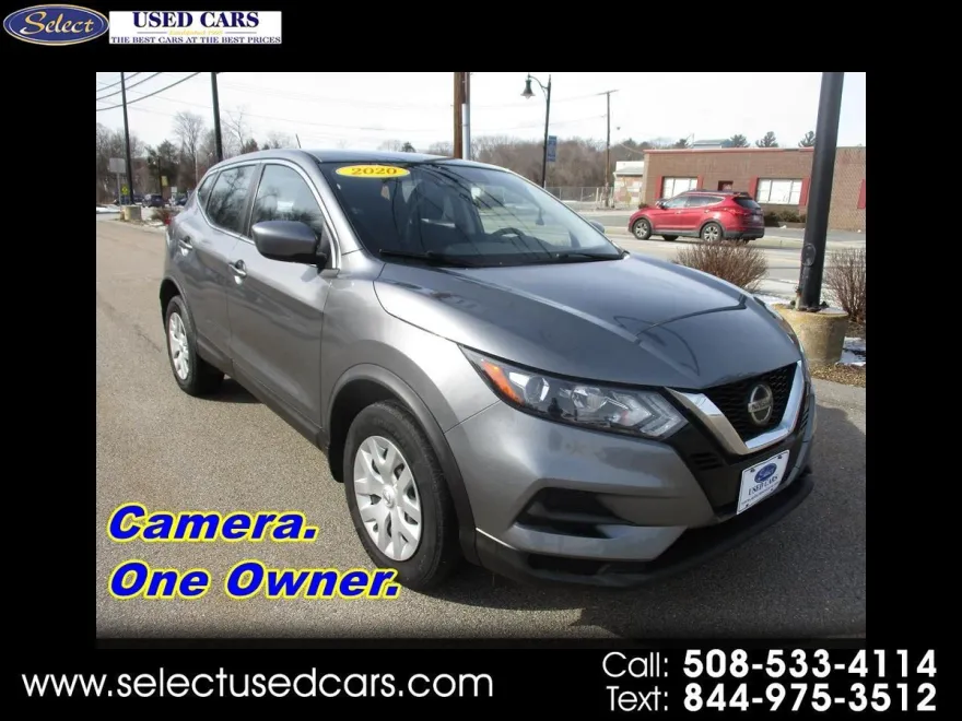 2020 Nissan Rogue Sport S photo 1