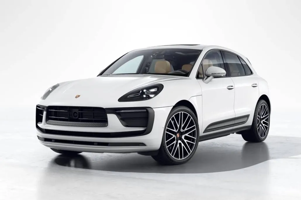 2026 Porsche Macan T photo 1