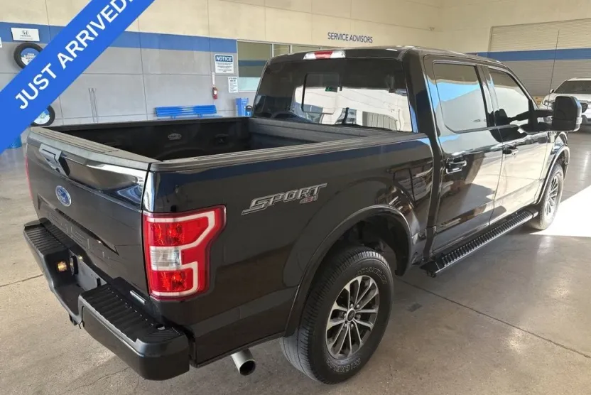 2020 Ford F-150 XLT photo 1