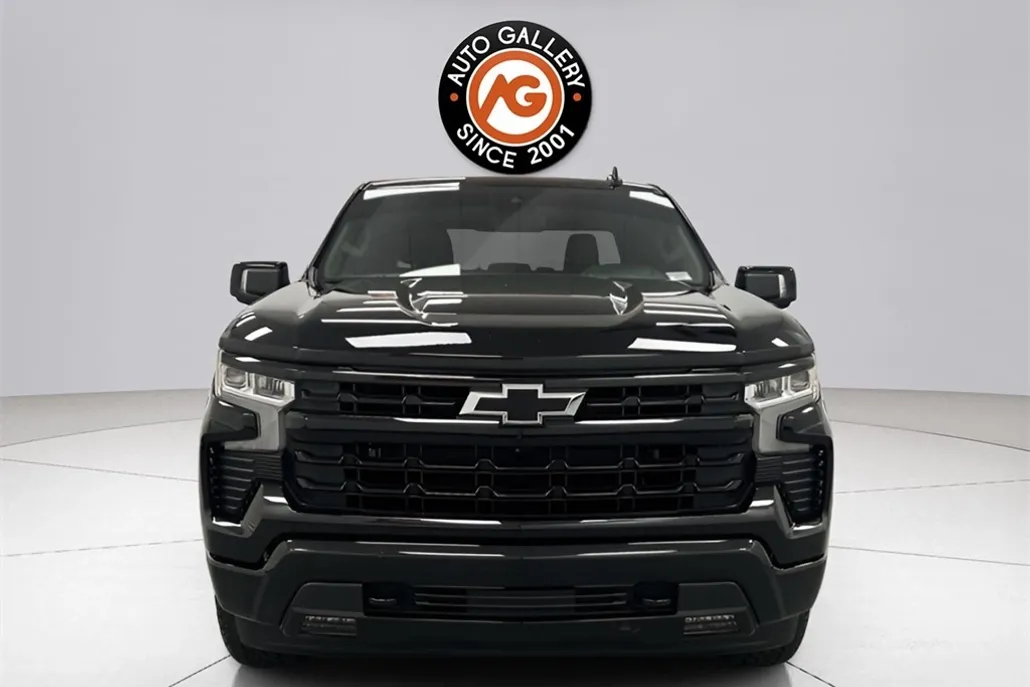 2023 Chevrolet Silverado 1500 RST photo 1