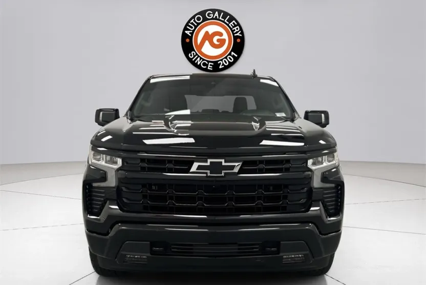 2023 Chevrolet Silverado 1500 RST photo 1