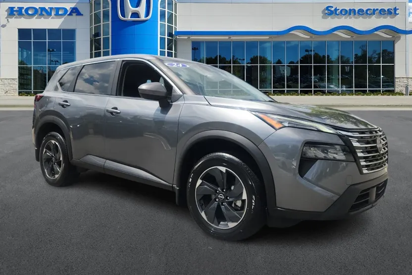 2024 Nissan Rogue SV photo 1