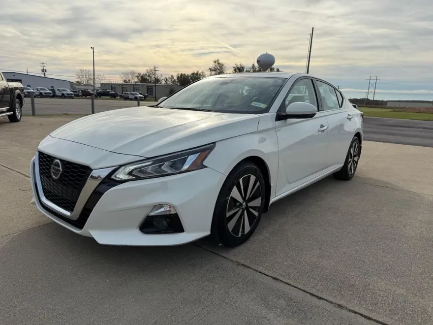 2019 Nissan Altima 2.5 SL photo 1