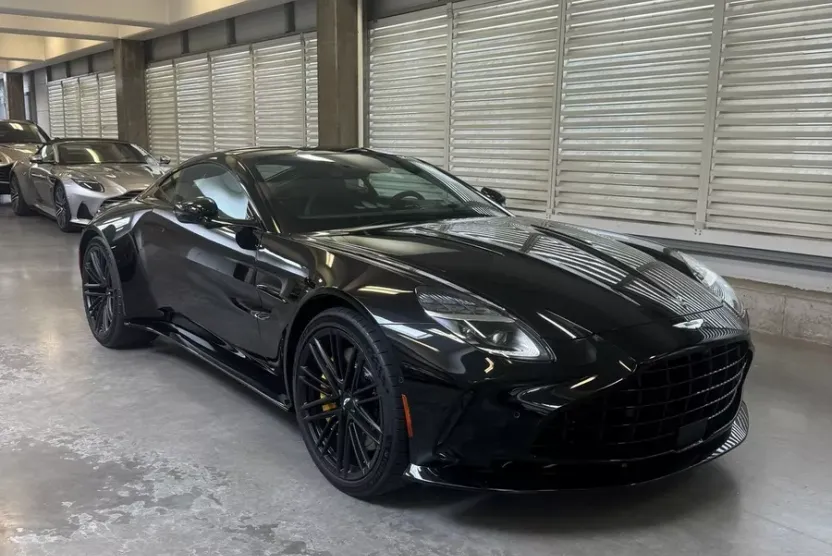 2025 Aston Martin Vantage AM6 photo 1