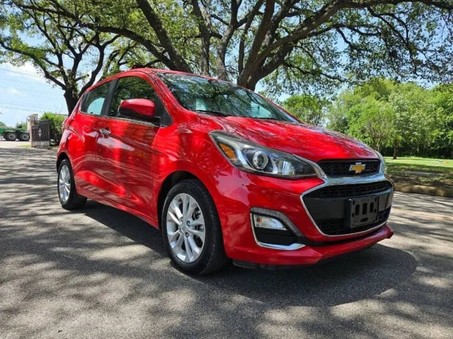 2020 Chevrolet Spark 2LT LT photo 1