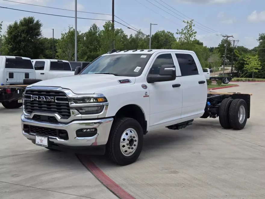 2025 Ram 3500 Tradesman photo 1