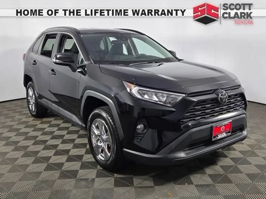 2021 Toyota RAV4 XLE Sport photo 1