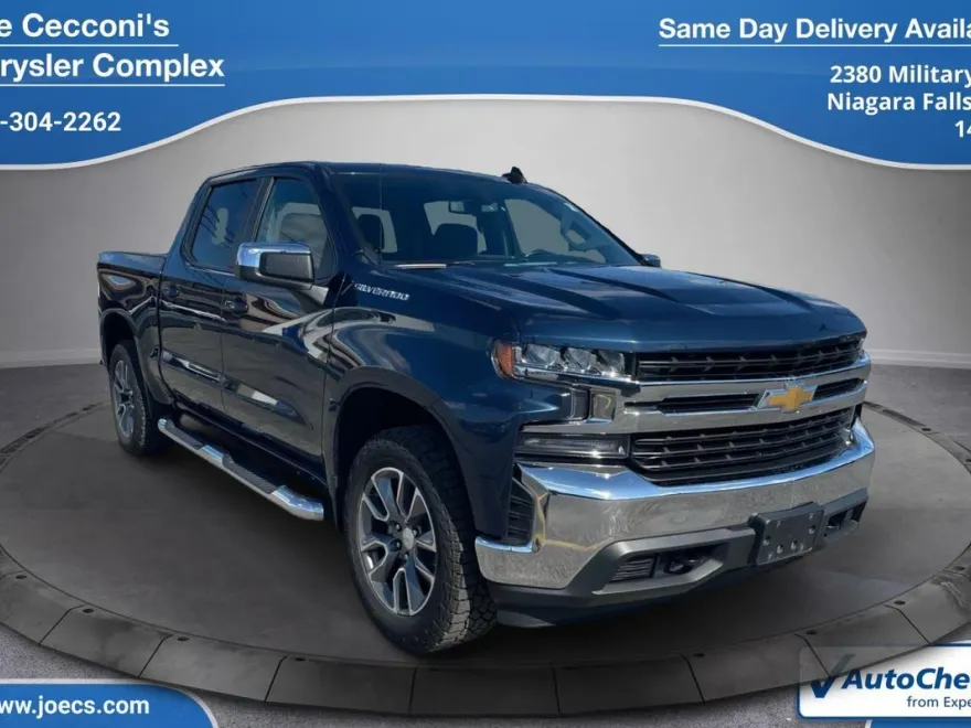 2022 Chevrolet Silverado 1500 LT photo 1